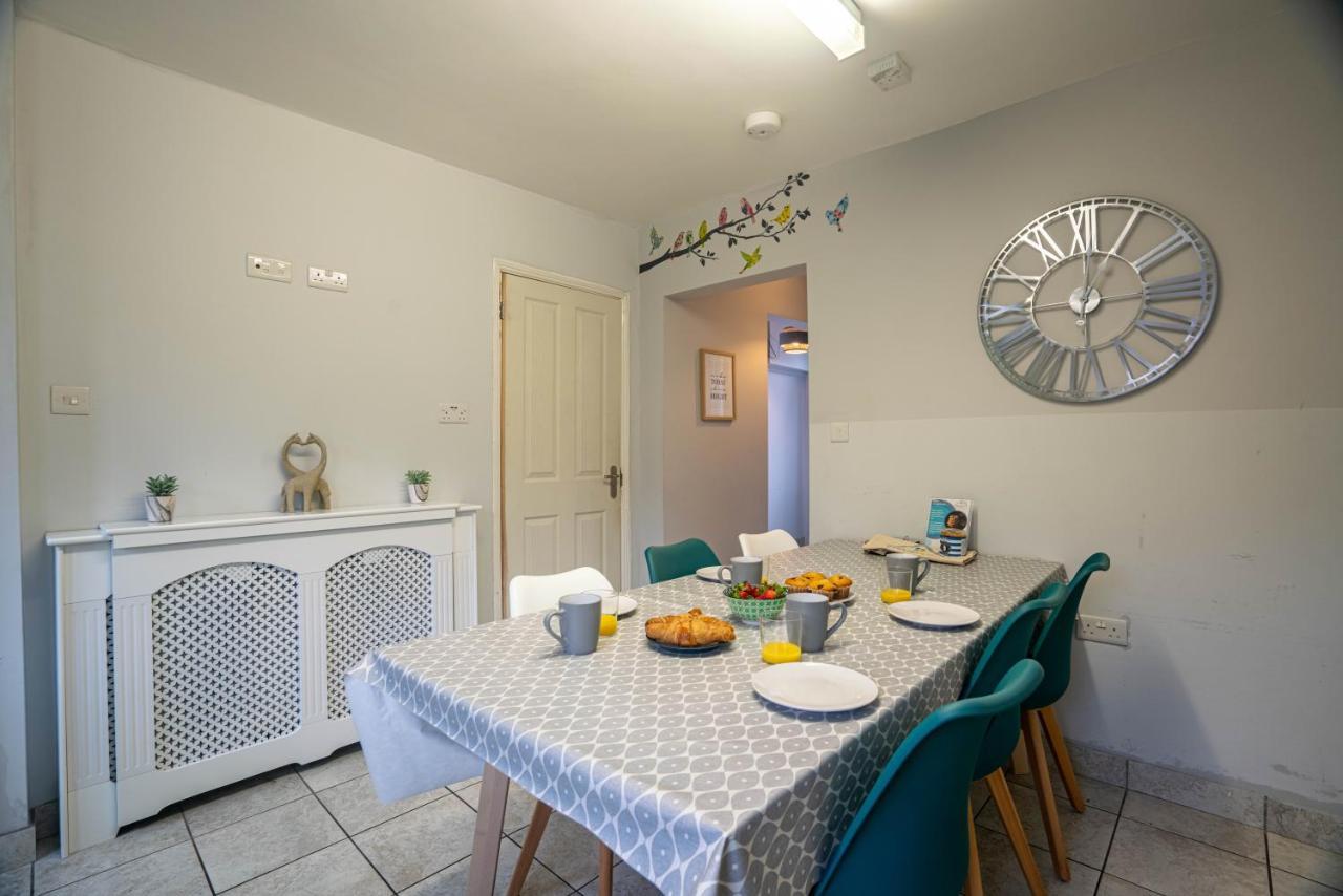 The Becket - Three Bedroom City Centre House With Parking Canterbury Exterior photo